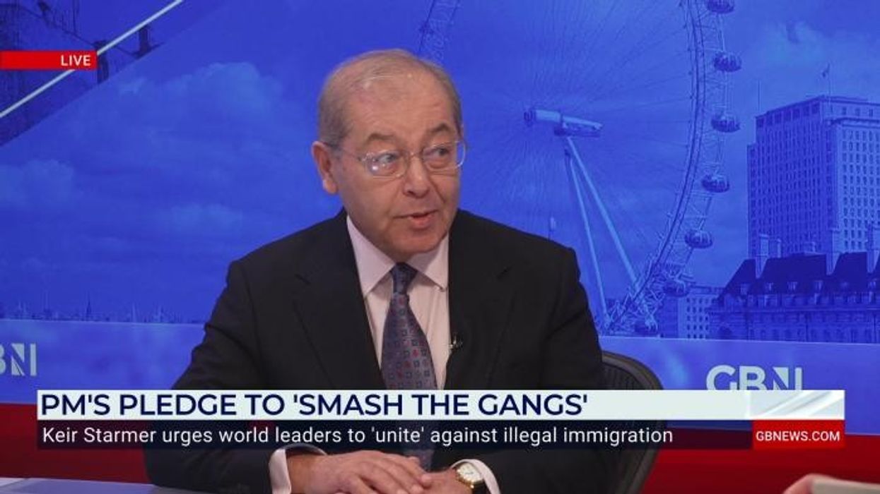 Keir Starmer warned of '60,000 illegal migrants' entering Britain under Labour policy: 'Start removing people!'