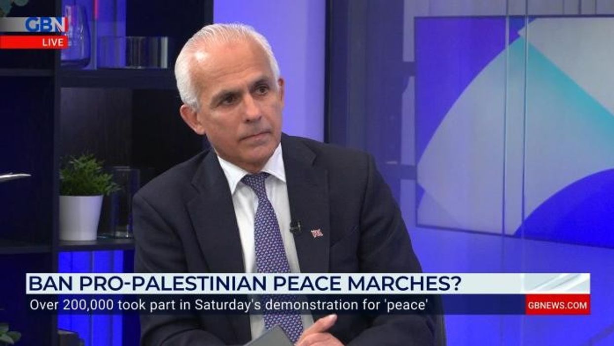 'St George's flag more likely to get you arrested than a SWASTIKA!' Ben Habib SLAMS two-tier policing