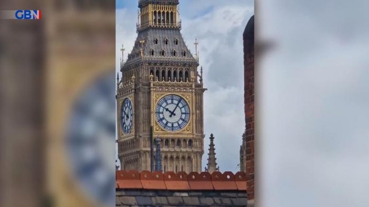 Big Ben STOPS working and displays incorrect time despite £80m restoration work