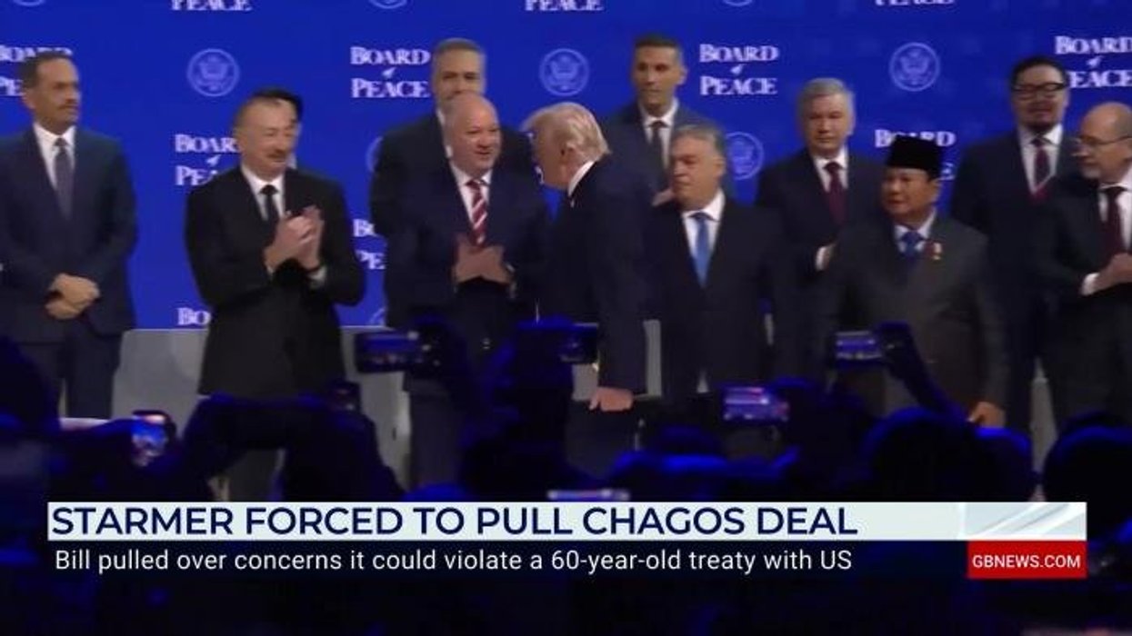 'Kill the bill!' Keir Starmer could face ANOTHER Chagos headache as campaigners eye up second court challenge