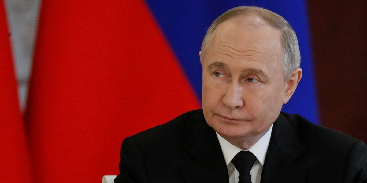 NextImg:Putin 'ready for Ukraine ceasefire' as Russian losses near damning milestone