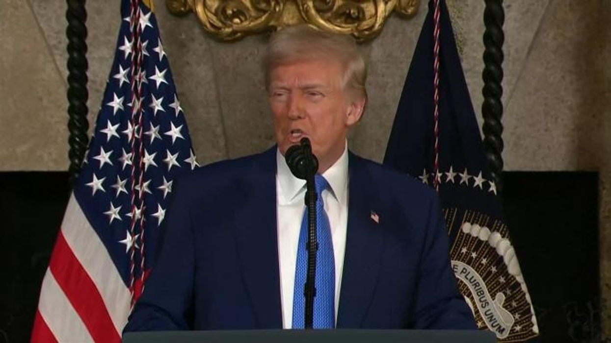 Donald Trump blasts 'dictator' Volodymyr Zelensky for 'tricking' US into bankrolling 'unwinnable war'