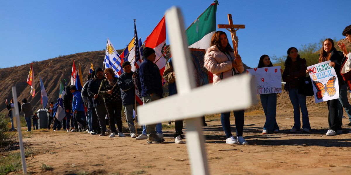 NextImg:'I'm praying to God!' Migrants massing as Trump's border tsar issues deportation warning