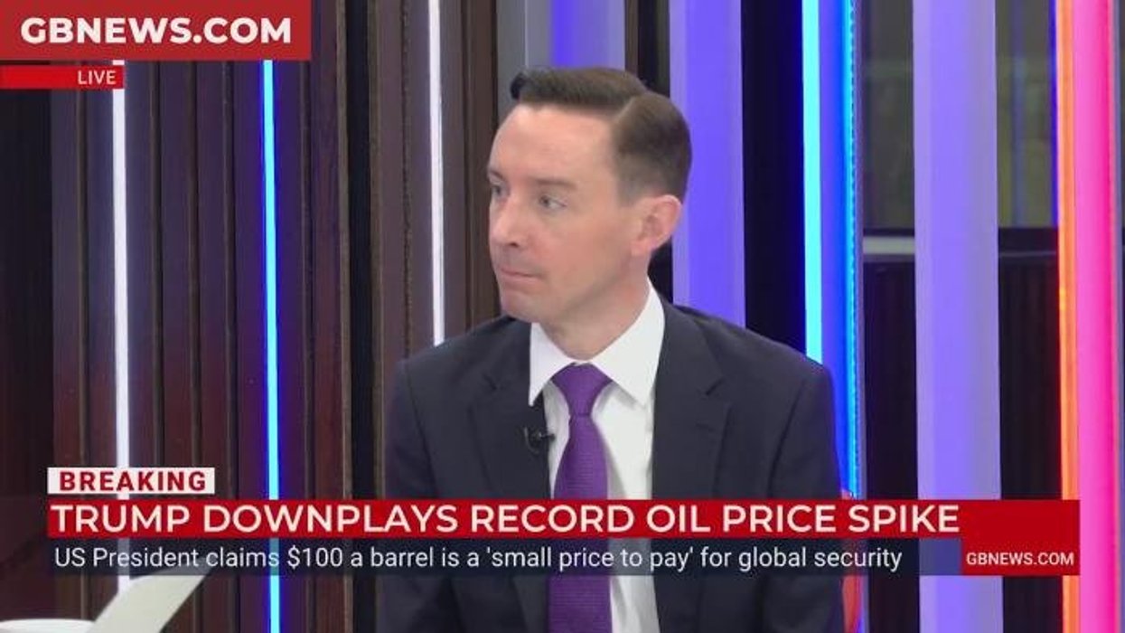 Rachel Reeves handed bleak economic outlook as UK faces oil supply shock - 'She's in a very difficult position'