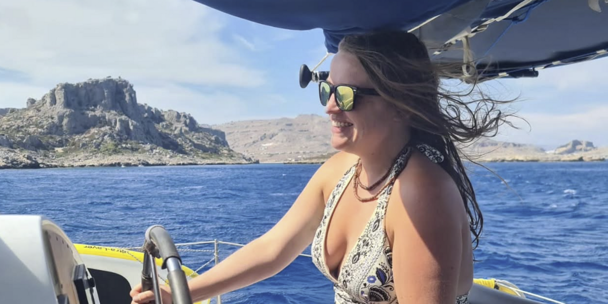 NextImg:Urgent search launched as British woman disappears on Caribbean island after posting picture on holiday
