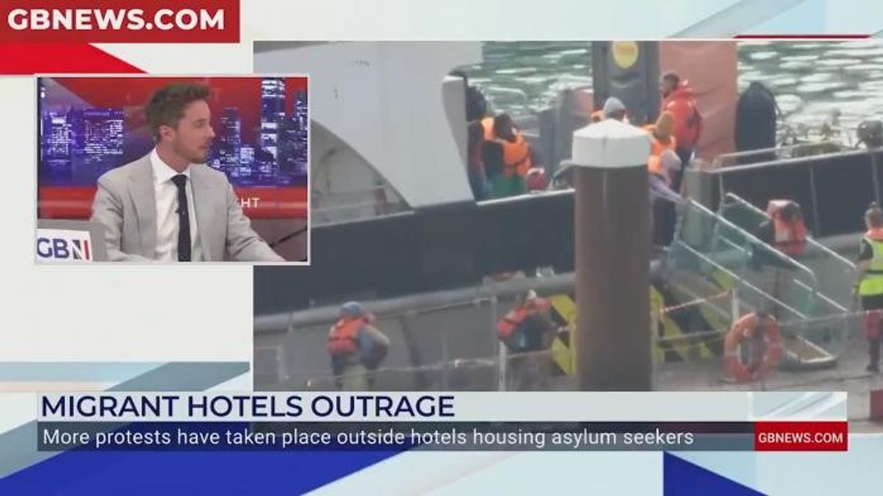 'We did not sign up for this!' Peter Bleksley tears into 'unsustainable' migration levels amid mass protest