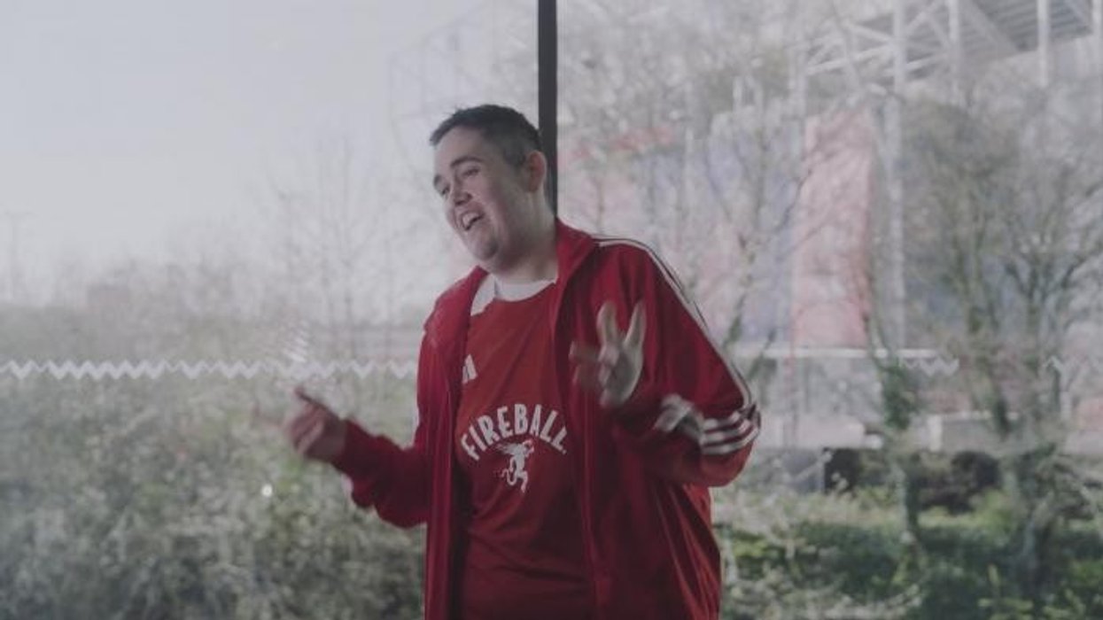 Gary Neville takes aim at BBC with Man Utd icon unhappy with treatment of brother Phil