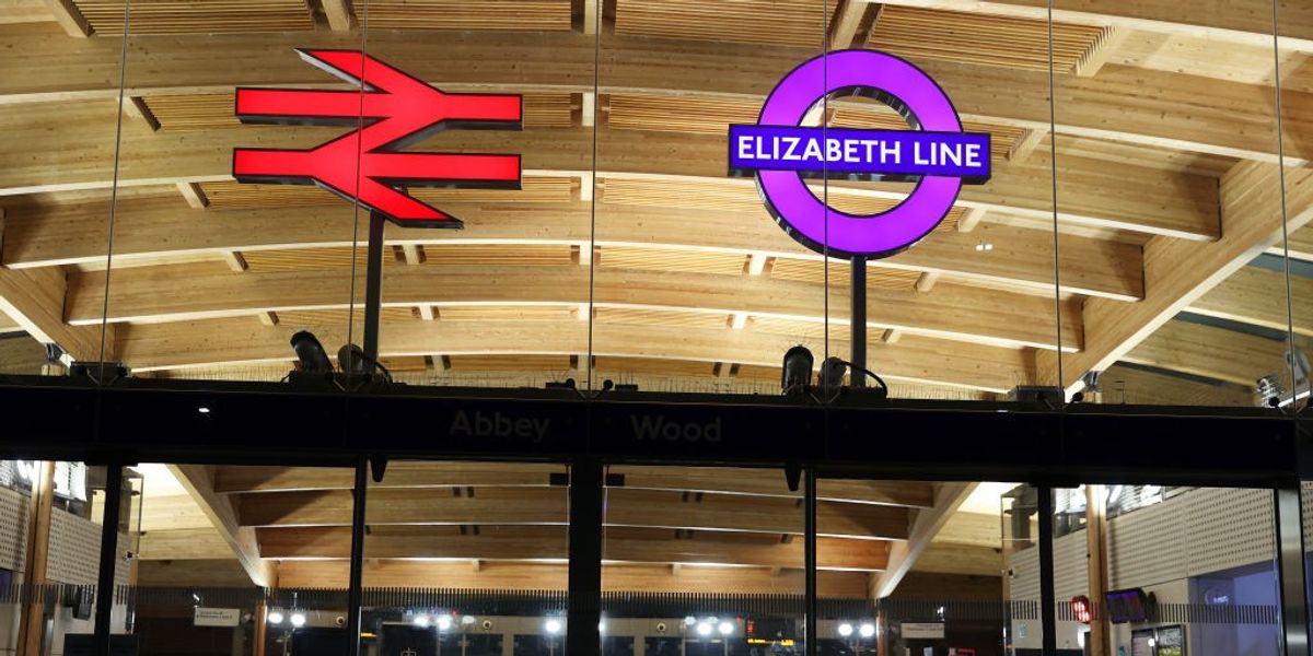 NextImg:Elizabeth Line director forced to apologise after train caught going DOUBLE speed limit