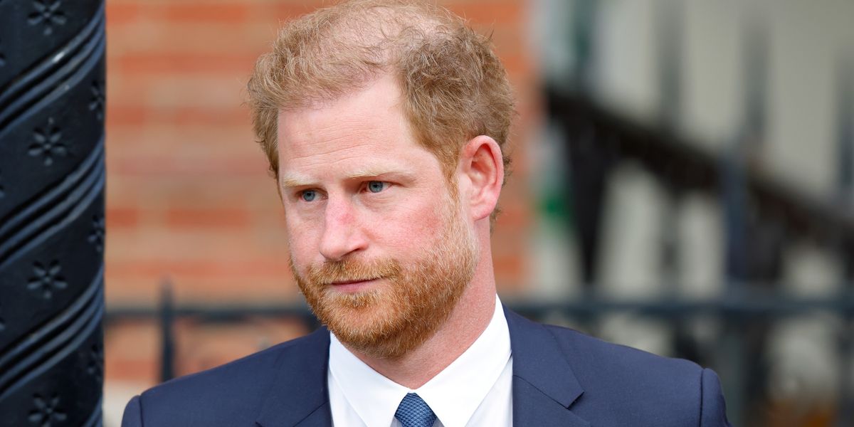 Prince Harry Cut Off Actor From The Crown After He said Too Much prince-harry-cut-off-actor-from-the-crown-after-he-said-too-much