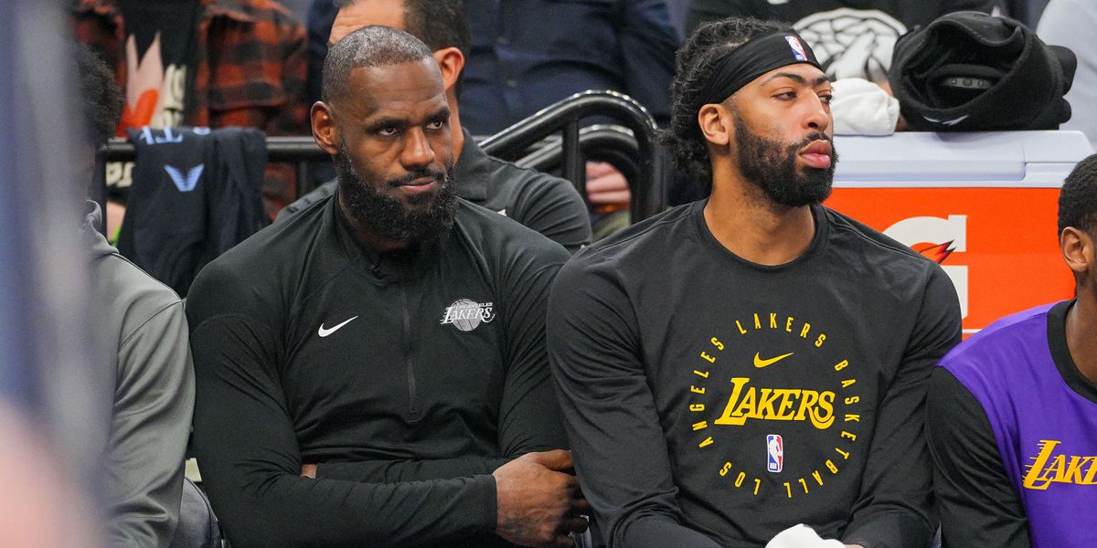 NextImg:Lakers coach admits confusion over LeBron James situation after superstar misses defeat