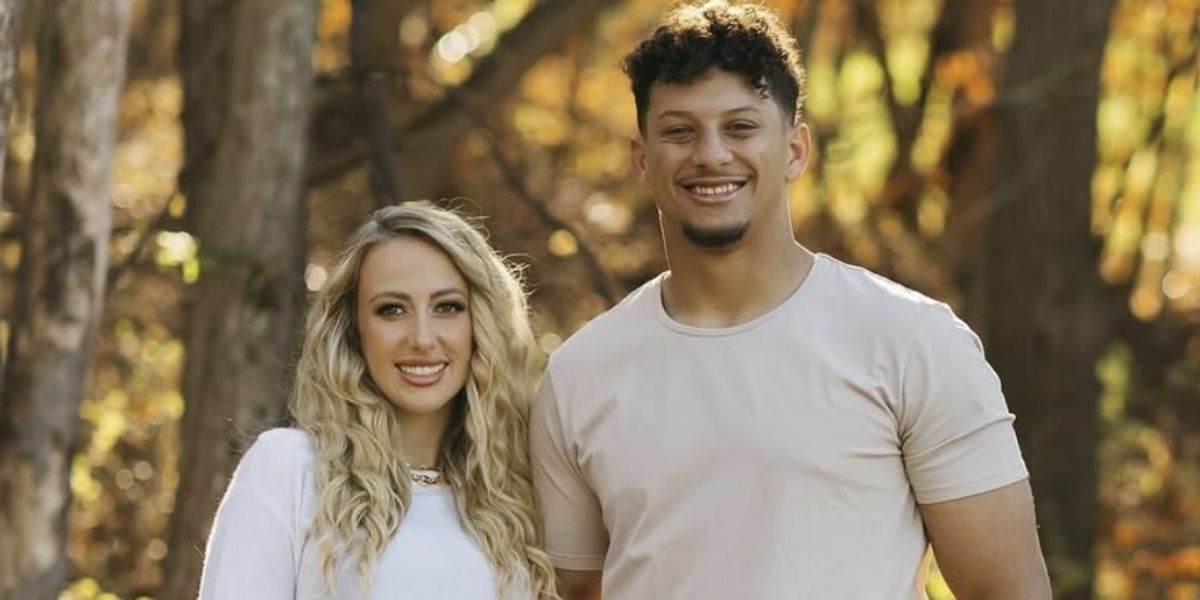NextImg:Patrick Mahomes accidentally rips clump of pregnant wife's hair out