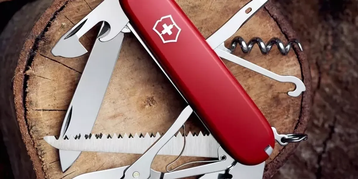 NextImg:Swiss Army Knife to go blade-less after more than a century of production due to crime wave