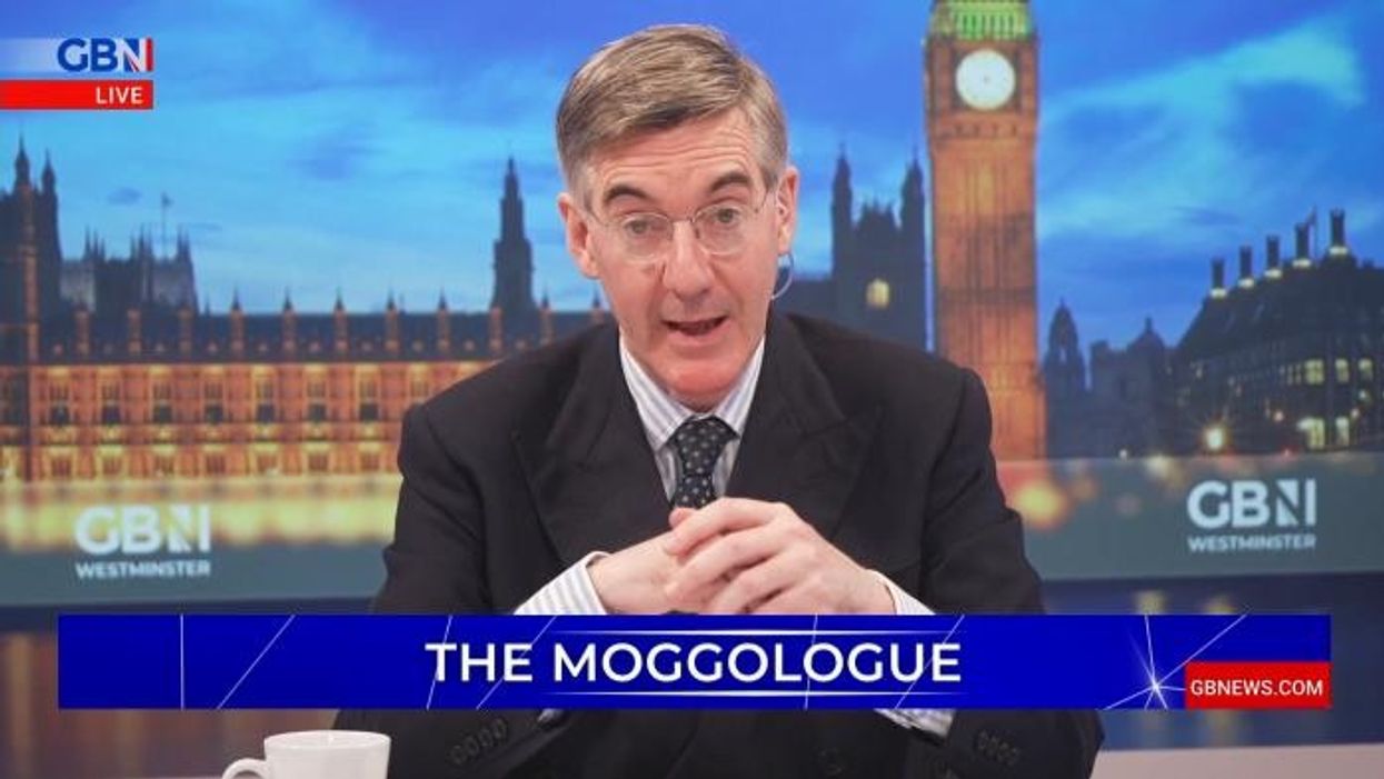 There will be no migrants coming to the UK from Ireland and there's no need to stop them going there, says Jacob Rees-Mogg