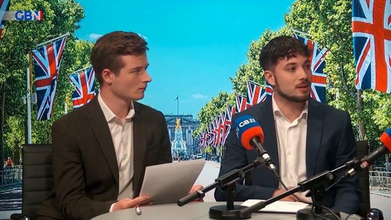 Kate and William urged to follow Harry and Meghan by turning their backs on royal life