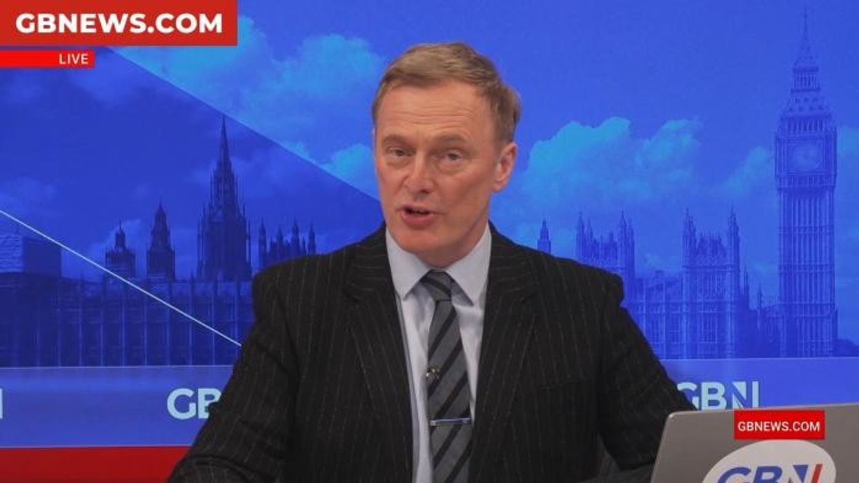 'I wouldn't pick him up!' Black cab drivers vow to SHUN Sadiq Khan as stark new report threatens extinction