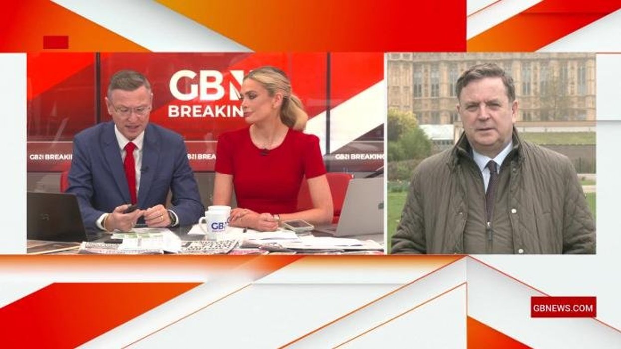 'No ally matters more!' Keir Starmer's 'flat-footed' approach to Iran torn apart after Donald Trump swipe