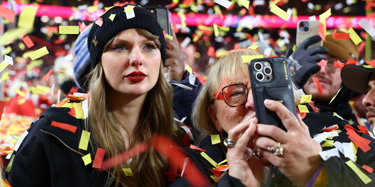 NextImg:Taylor Swifts true feelings on Travis Kelce spotted by eagle-eyed fans amid Chiefs celebrations