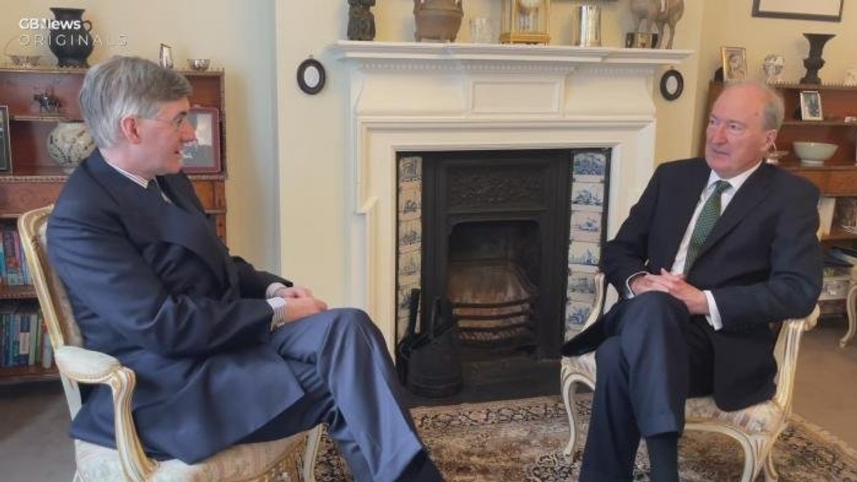 Lord Mandelson ruled by 'bullying ethos' with a history of media manipulation, veteran journalist says