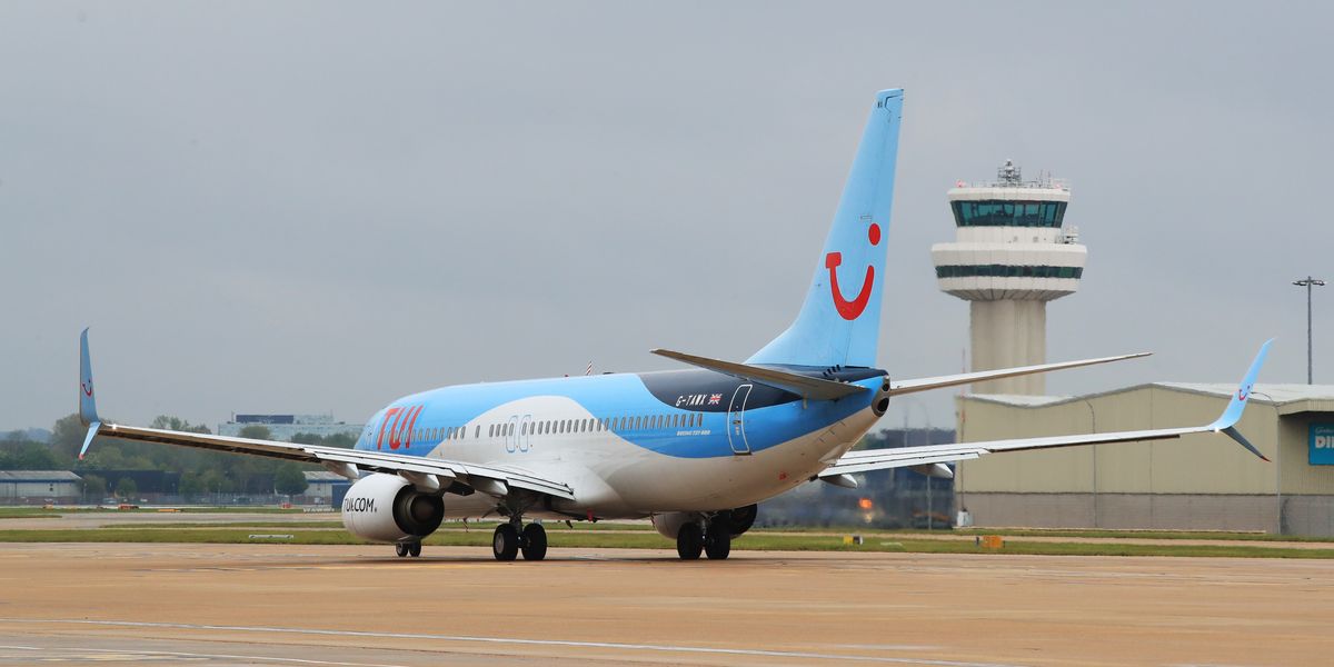 NextImg:Tui flight forced to make 'emergency landing' after Boeing nose cone damaged following aerial collision with swans