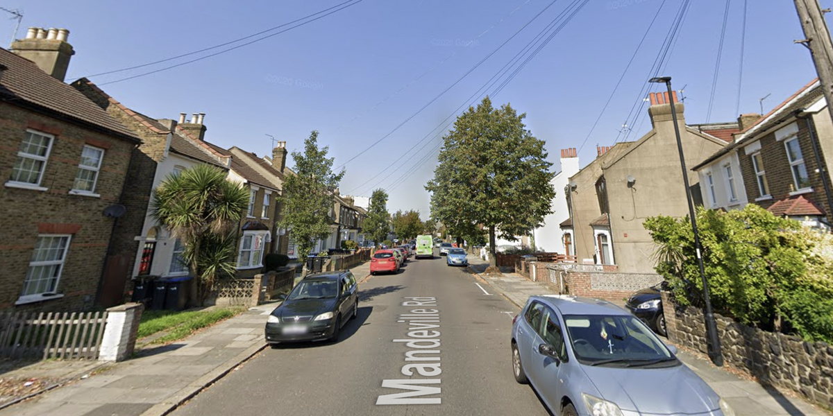 NextImg:Man arrested for attempted murder after stabbing Met Police officer