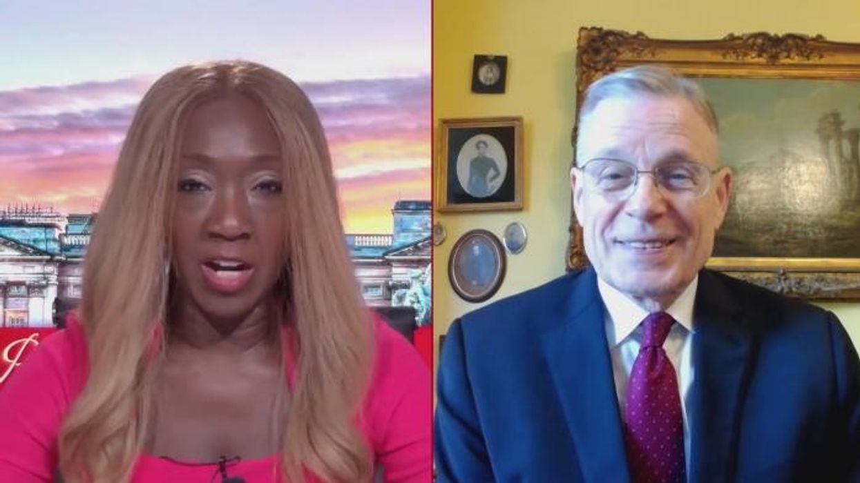 Prince William and Prince Harry 'as far apart as ever' despite Prince of Wales avoiding 'major snub'