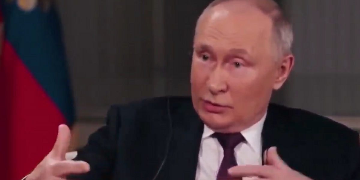 NextImg:Putin health update: Body language expert reveals Russian President's latest condition in 'Oxpecker' interview