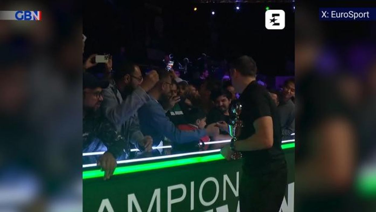 Ronnie O'Sullivan's brilliant gesture to young fan caught on camera after Riyadh Season World Masters win