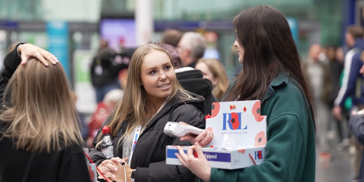 NextImg:Your Poppy Appeal needs YOU! Britons urged to come forward as Royal British Legion seeks volunteers