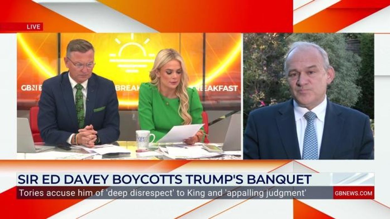 Ed Davey demands APOLOGY from Nigel Farage as he blames 'Brexit' for migrant crisis: 'They caused this problem!'