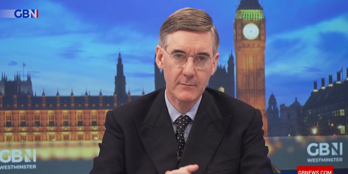 NextImg:'Surrendering to the mob too frightened to do the job would be the ultimate defeat'