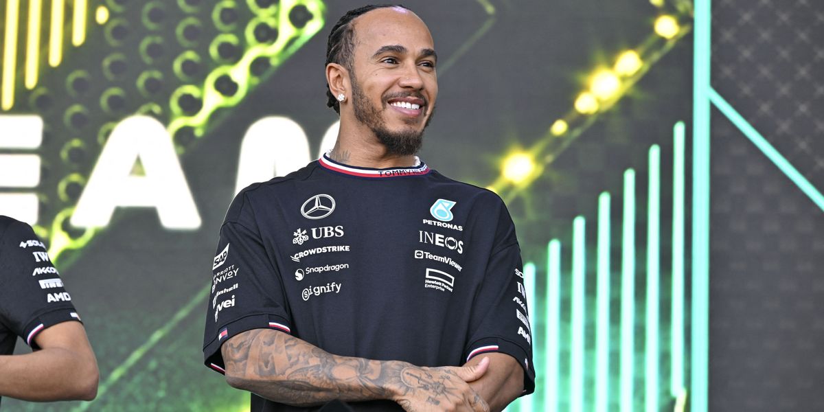 NextImg:Lewis Hamilton replaced by Mercedes after struggling at US Grand Prix