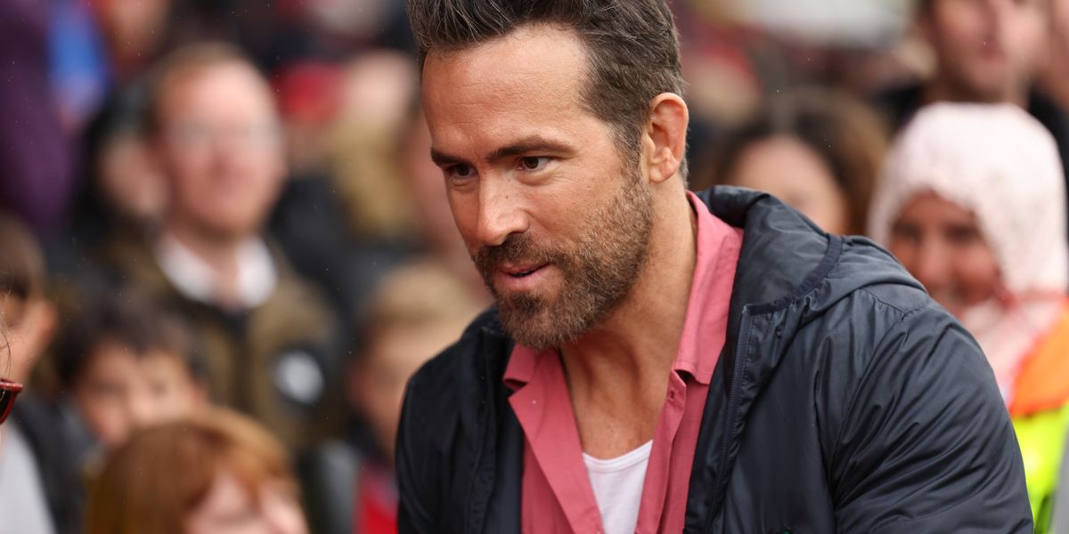 NextImg:Ryan Reynolds brings another Hollywood A-lister to Wrexham as fans go wild