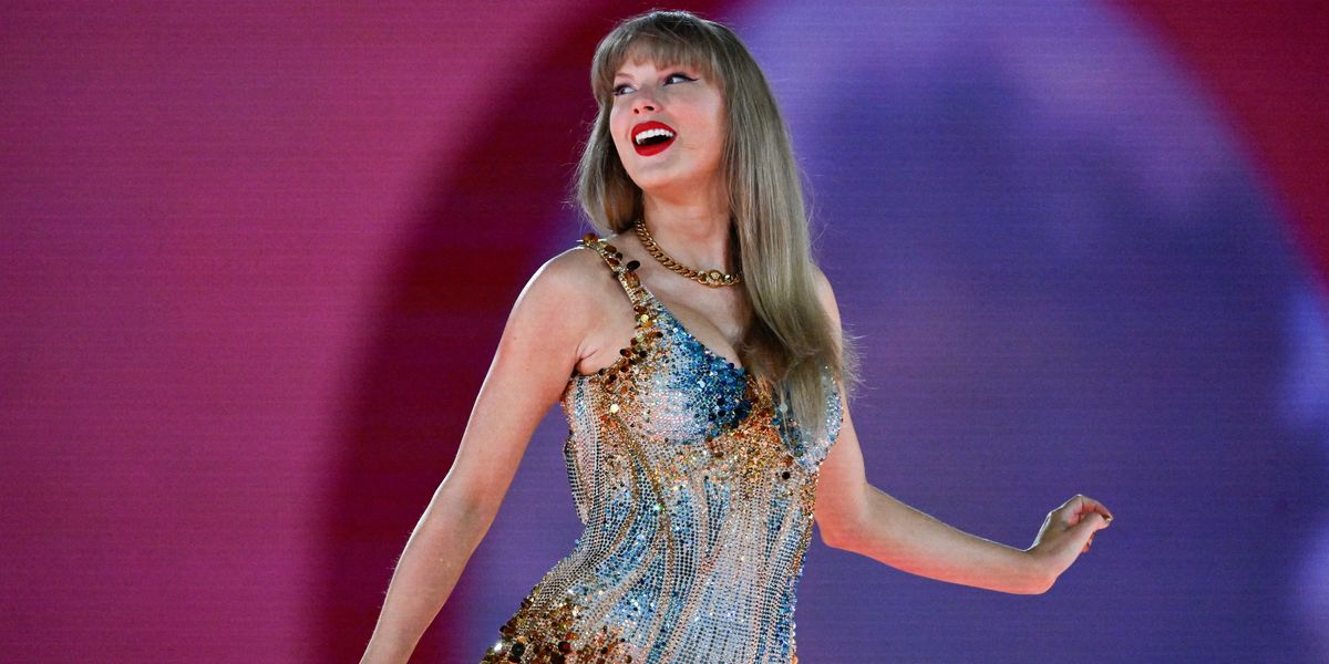 NextImg:Taylor Swift 'makes decision on future Super Bowl halftime shows' with Travis Kelce in mind