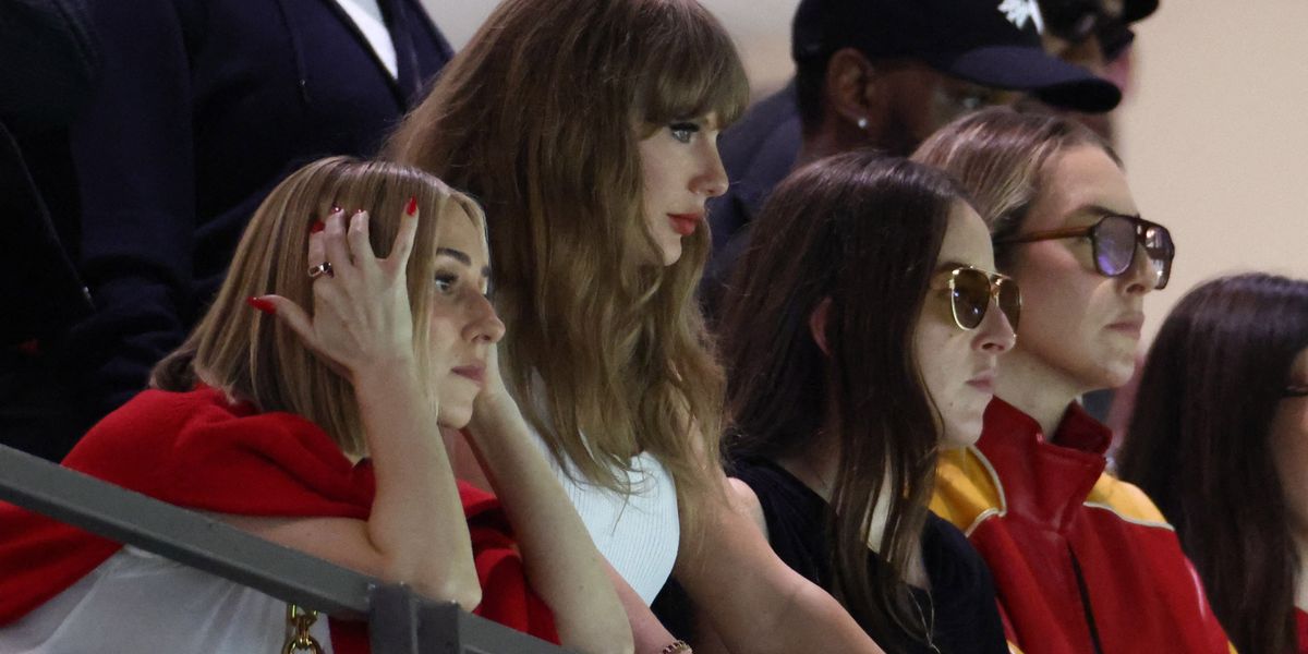 NextImg:Travis Kelce's sister-in-law drops big hint after Taylor Swift was ruthlessly booed at Super Bowl
