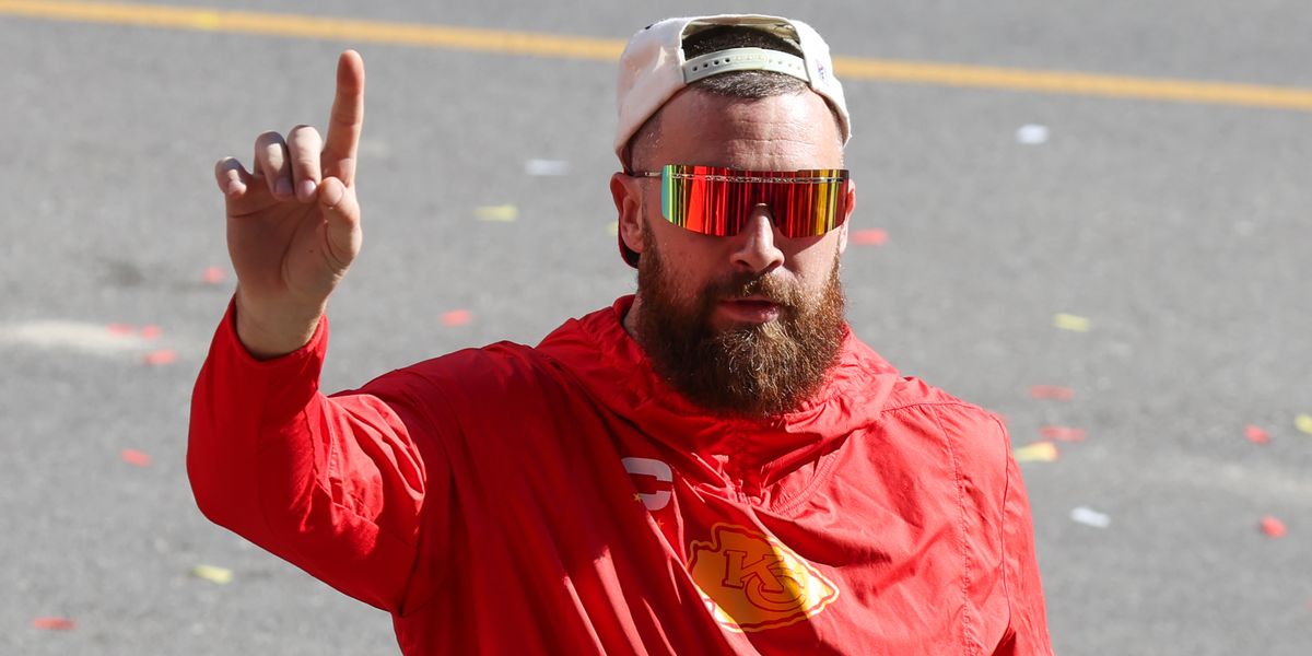 NextImg:Travis Kelce 'considering other projects outside of the NFL' amid blossoming Taylor Swift romance