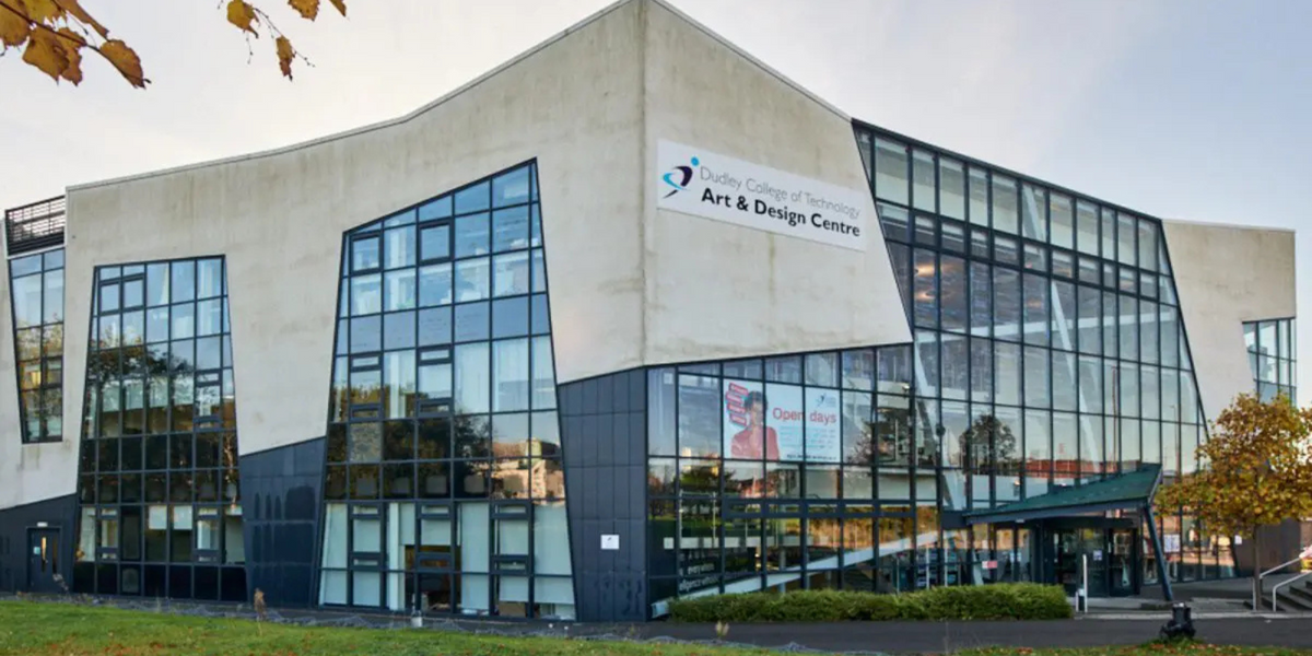 NextImg:Locals in West Midlands town fuming over 'unbearable' £2.5m heat pump installed without planning permission to hit Net Zero targets