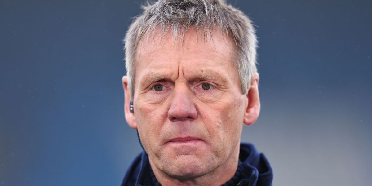 NextImg:Stuart Pearce 'forced plane into emergency landing after suffering health scare on board'