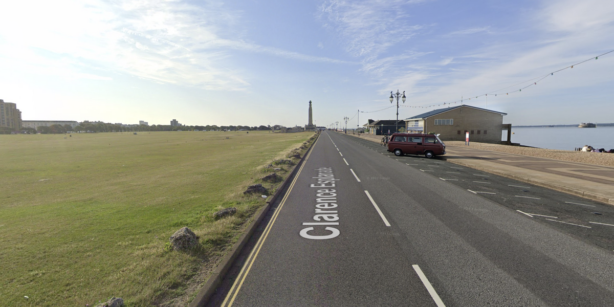 NextImg:Portsmouth seafront evacuated after unexploded bomb discovered as police urge public to avoid area
