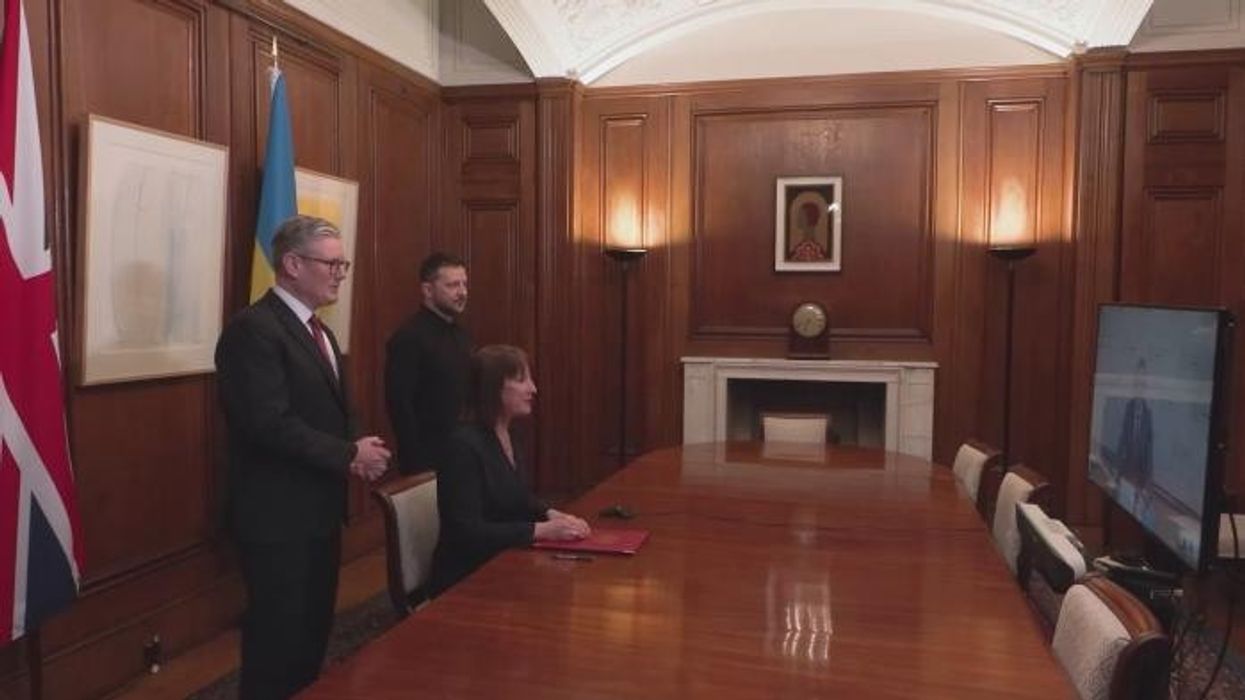 Rachel Reeves signs £2.26bn loan deal with Ukraine with plan to pay it back with frozen Russian assets