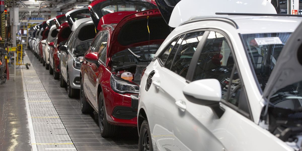 NextImg:Major car brand forced to slow down production of electric vehicles due to weak demand from drivers