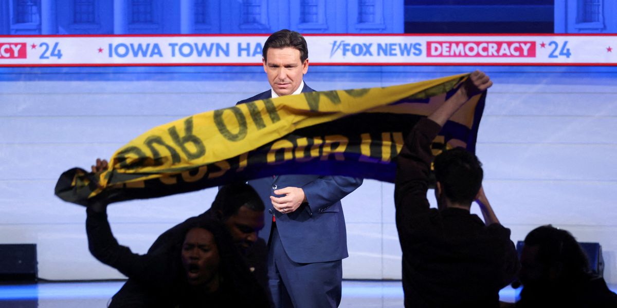 NextImg:Eco-warriors plunge Ron DeSantis event into chaos after derailing TV event
