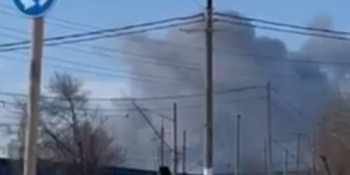 NextImg:‘Several explosions’ in Russia spark huge plume of smoke as blazing inferno engulfs chemical plant