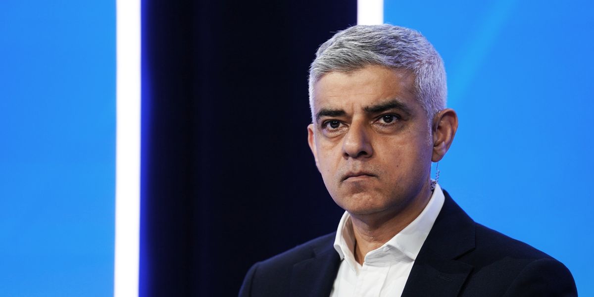 NextImg:Sadiq Khan planned to introduce pay-per-mile car tax scheme to charge up to £2 to drive in London