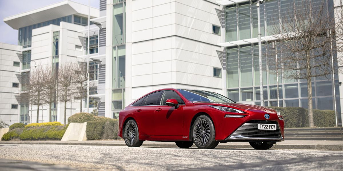 NextImg:Motorists offered huge 60 per cent discount on Toyota Mirai as demand for hydrogen vehicles plummets