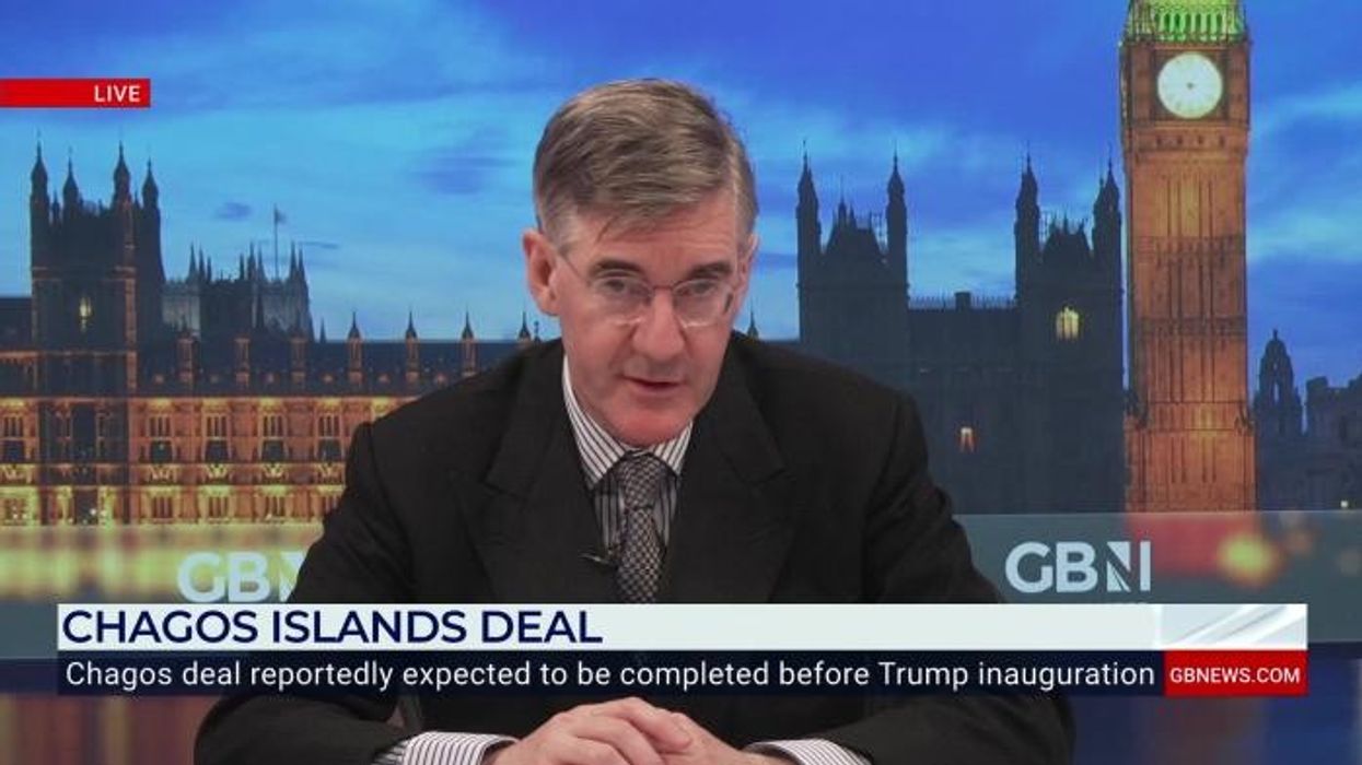 David Lammy and his wife 'victims of theft' after taxi driver 'steals' luggage and passports amid row over £600 fare