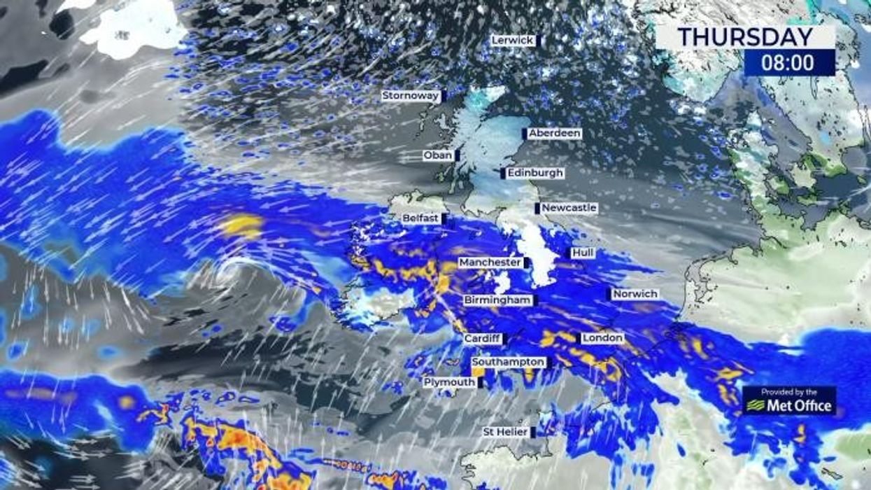 UK weather forecast: Arctic blast to bring 10 inches of snow as weather maps turn purple