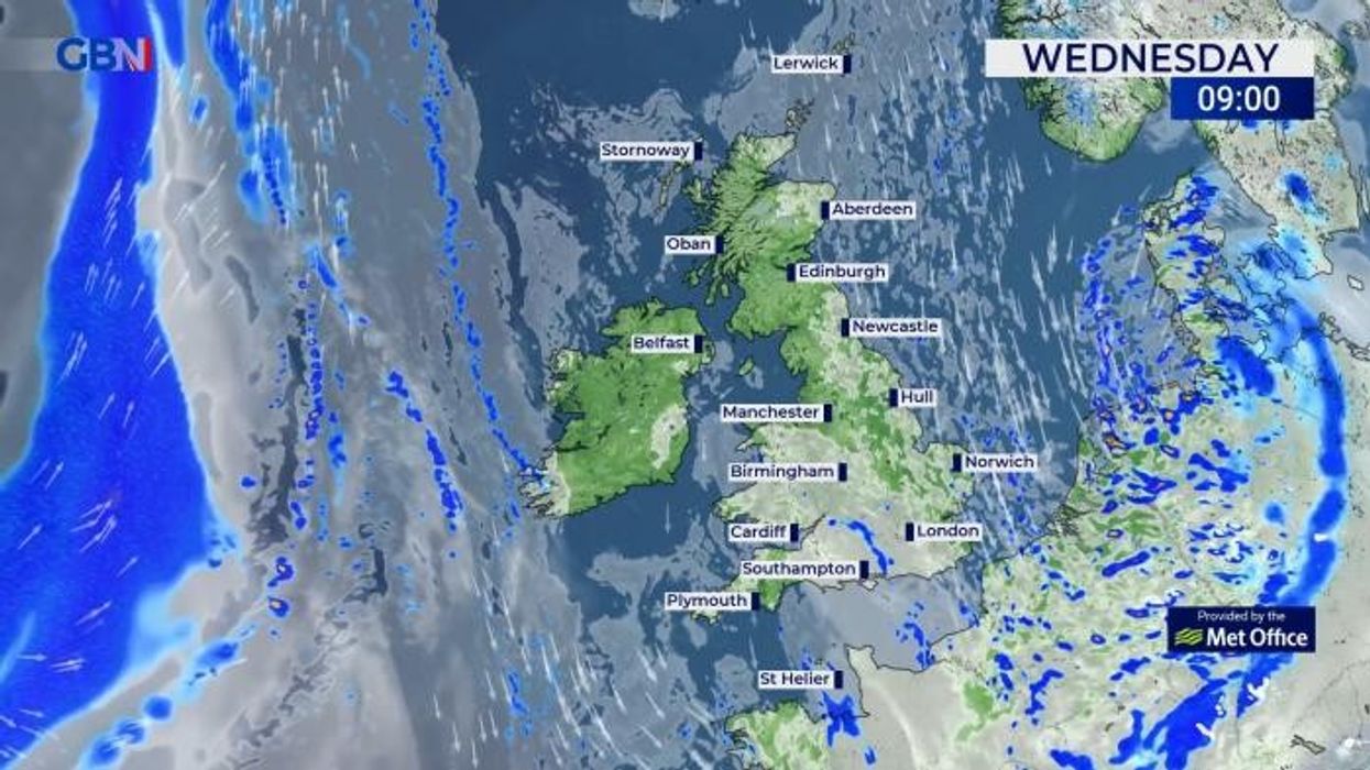 UK weather warning: Britain set for Arctic blast with -2C plunge as 'gales and thunderstorms' to hit within days