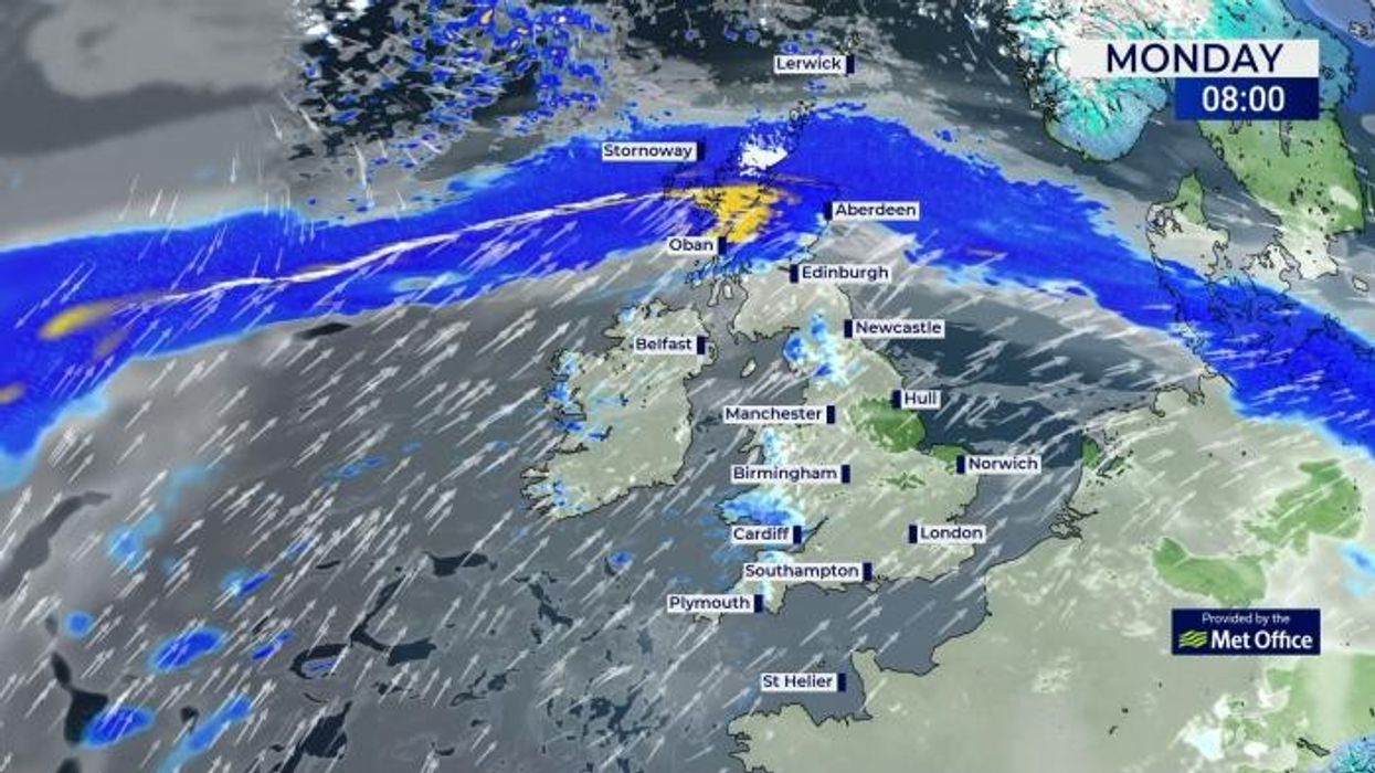 UK snow warning: Met Office issue yellow warning as 250 mile WALL OF SNOW forecast