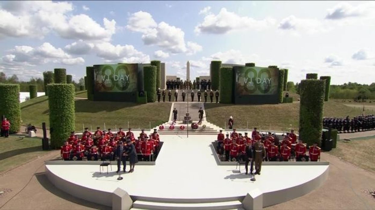 Watch the Red Arrows soar over VJ Day ceremony in incredible display