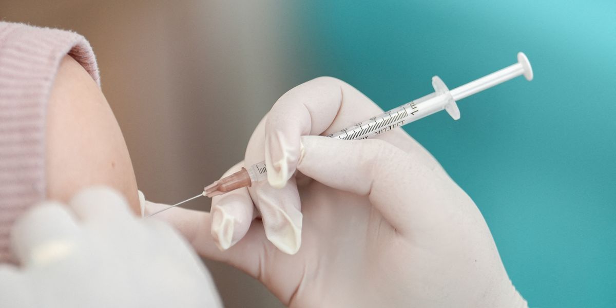 NextImg:UK drug regulator set for major probe after 'failing to act on Covid vaccine issues'